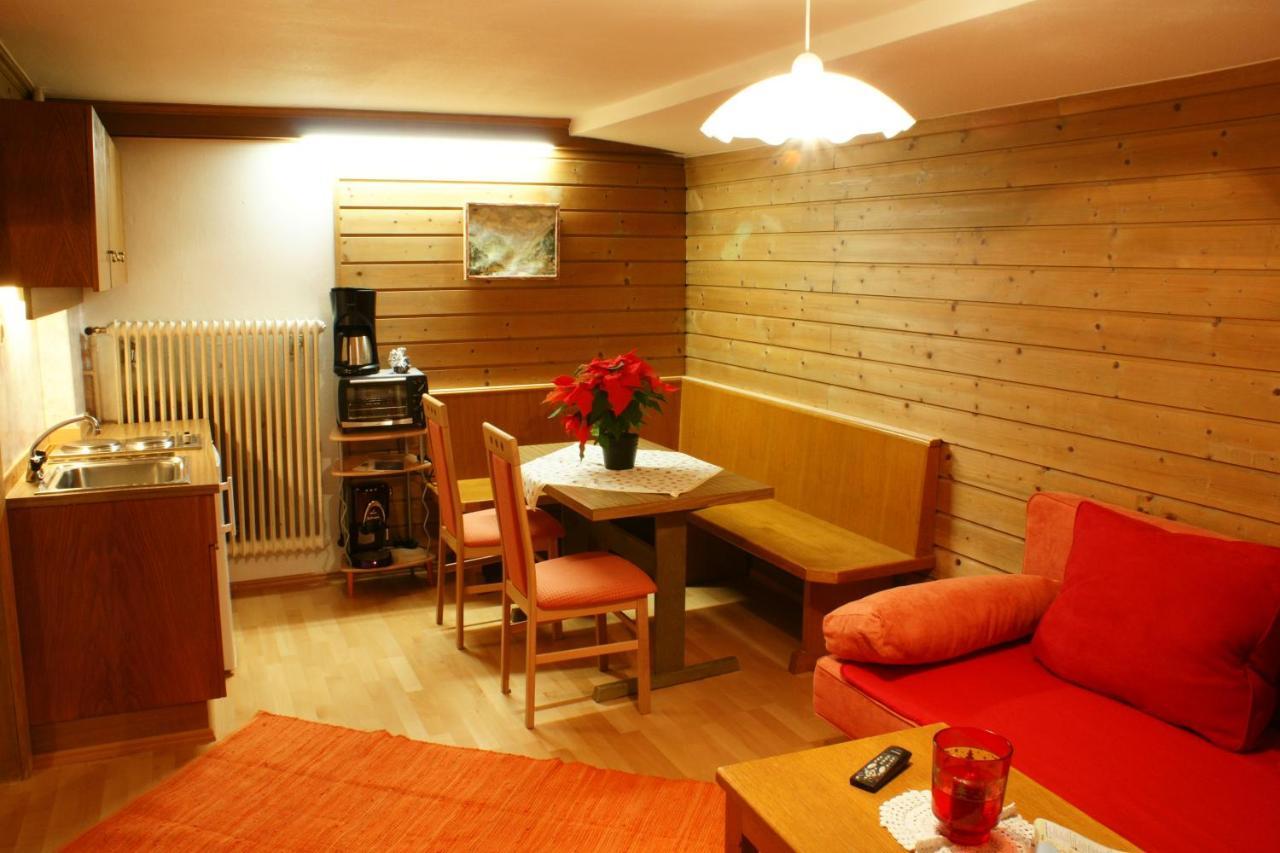 Appartement Schmiedhof Zell am See Rum bild